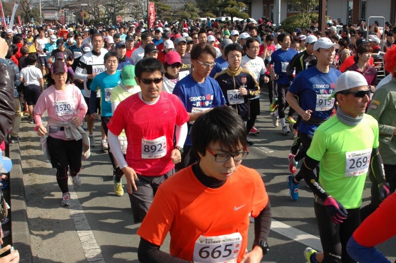 写真100:横島町いちごマラソン大会の様子