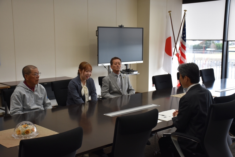 ��Ĺɽ�������ͻ�