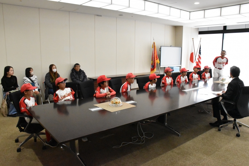 ��Ĺɽ�����Τ��ͻ�