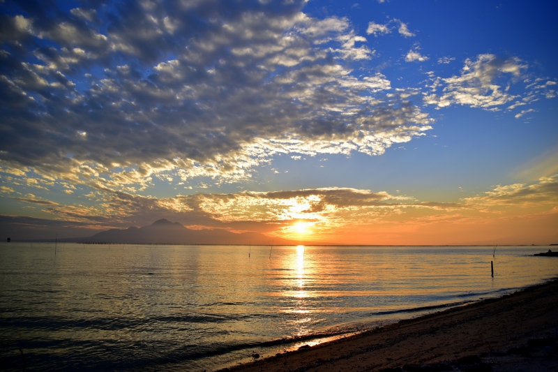鍋松原海海岸の夕日の写真