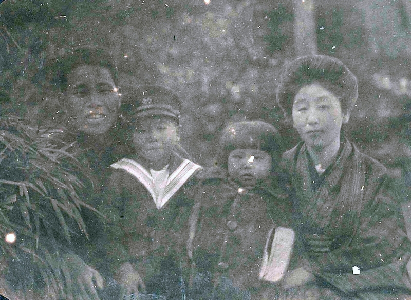20代後半の金栗さん家族の写真