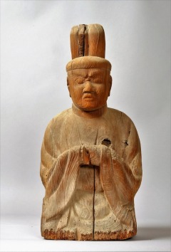 木造男神坐像　正面の写真